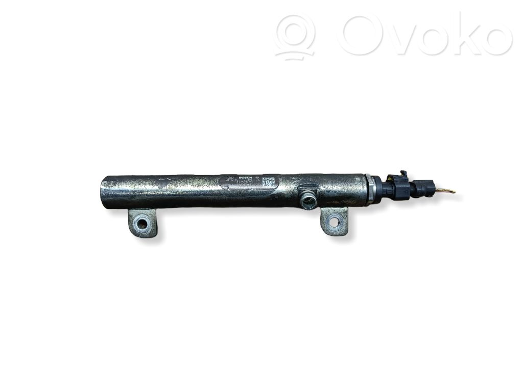Saab 9-3 Ver2 Listwa wtryskowa 