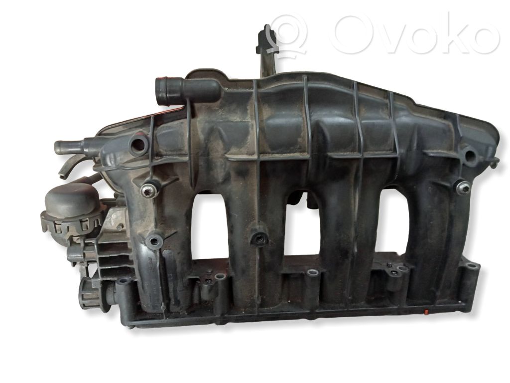 Volkswagen PASSAT B6 Kolektor ssący 