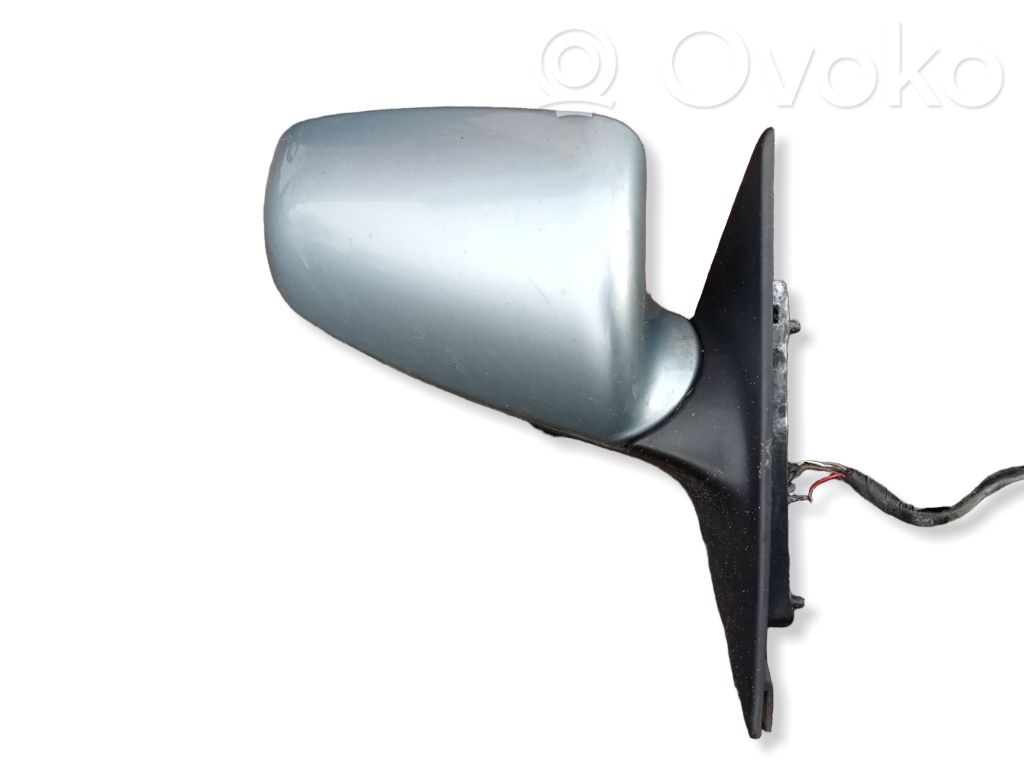 Audi A3 S3 A3 Sportback 8P Front door electric wing mirror 