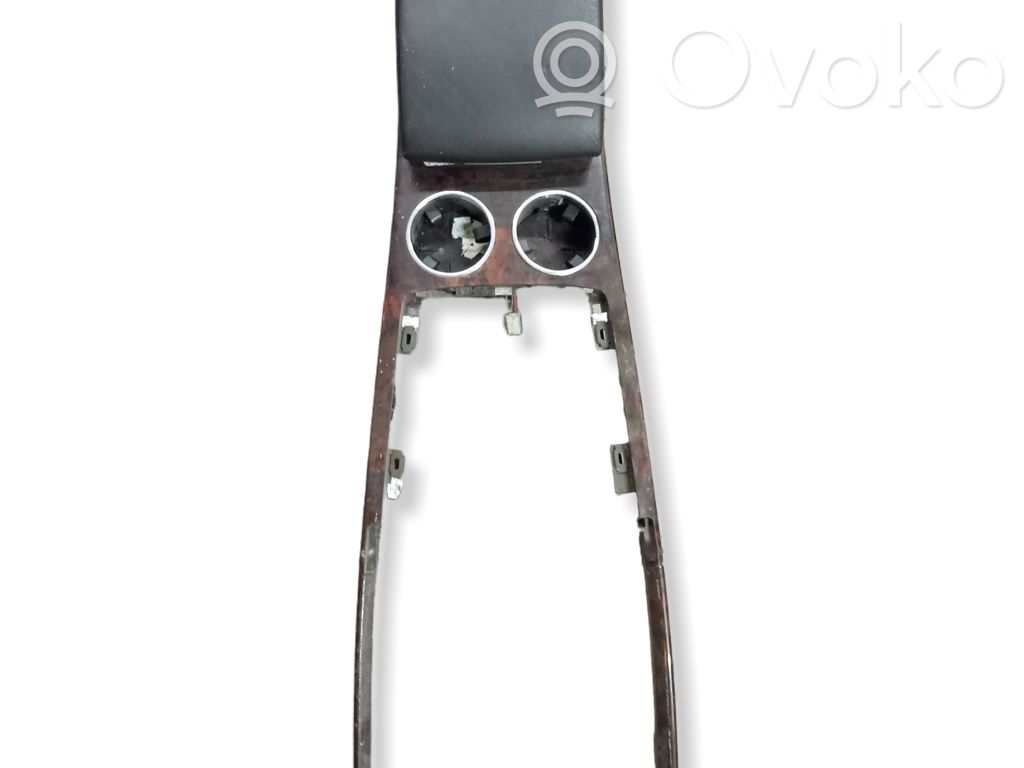 Volkswagen Phaeton Armrest 