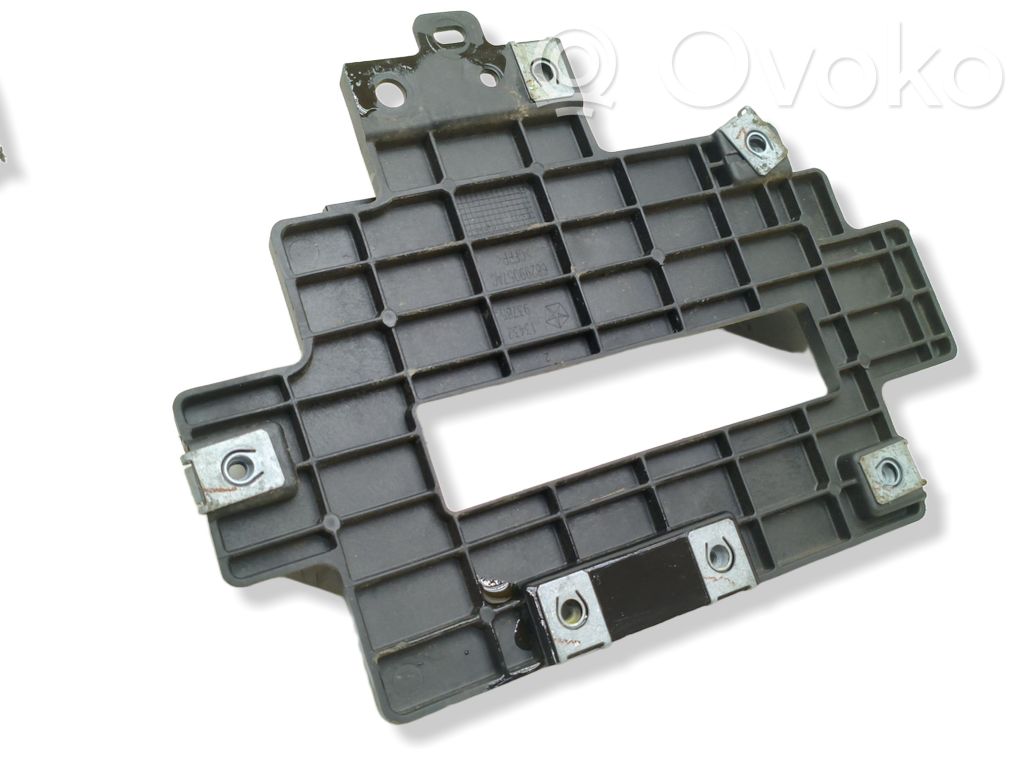Ram 1500 DT Wiper trim 