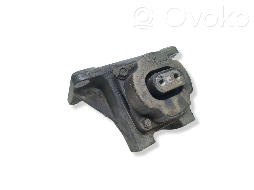 Dodge Charger Gearbox mounting bracket 