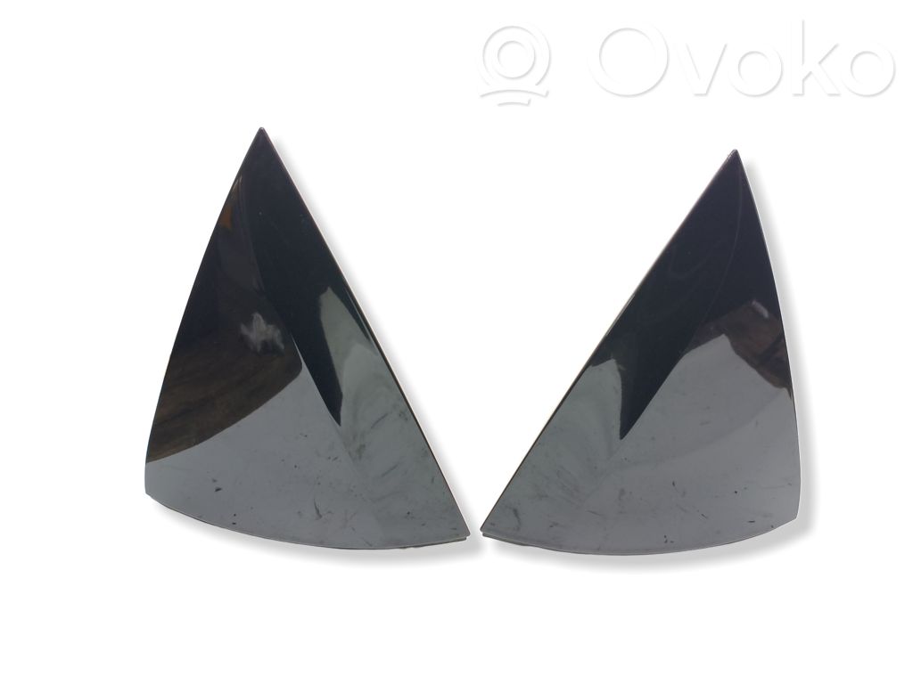 Chrysler Pacifica Rivestimento portellone 