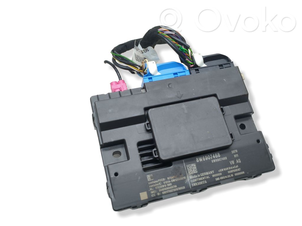 Audi Q7 4M Gateway control module 