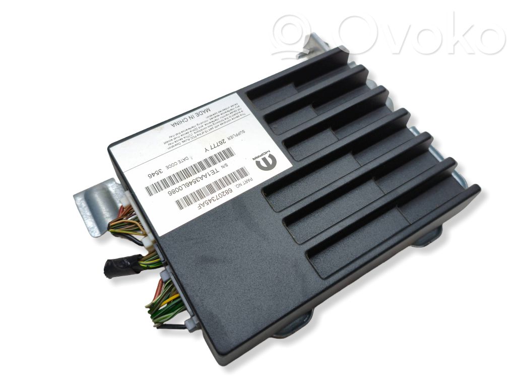 Chrysler Pacifica Sound amplifier 