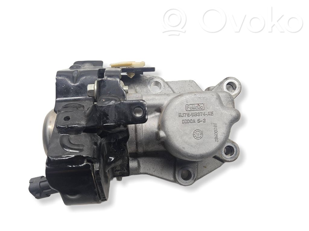 Ford Mustang VI Fuel pump bracket 