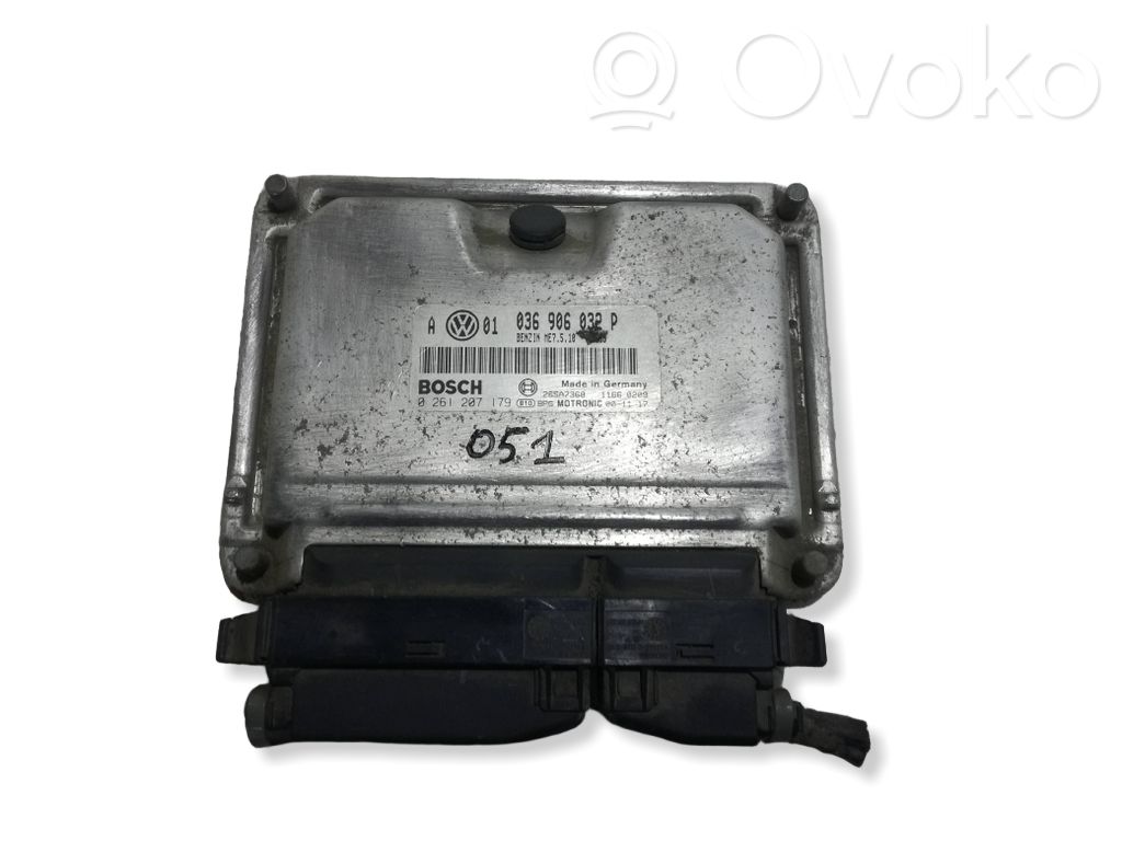 Engine control unit/module   036906032P,26SA7368,0261207179