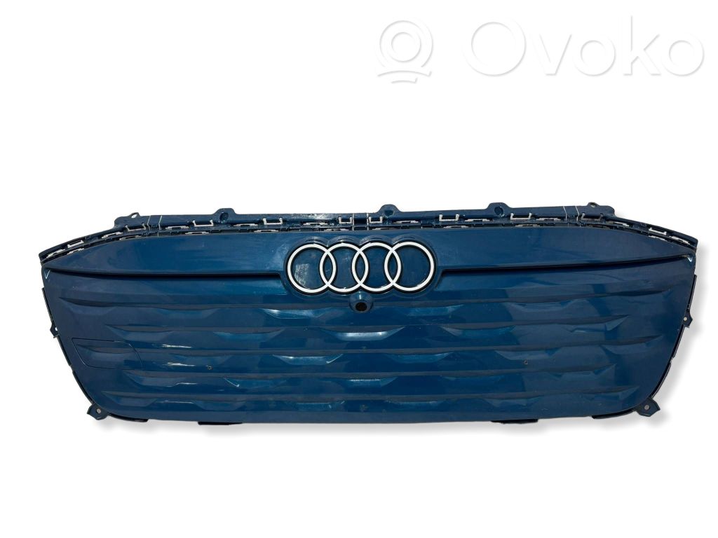 Audi A6 etron 85E Kühlergrill 