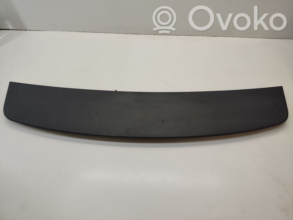 Ford C-MAX I Tailgate/trunk spoiler 