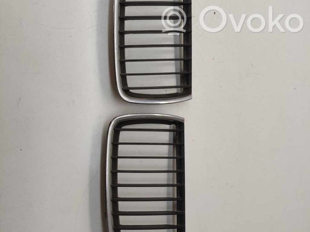 BMW 3 E90 E91 Oberes Gitter vorne 