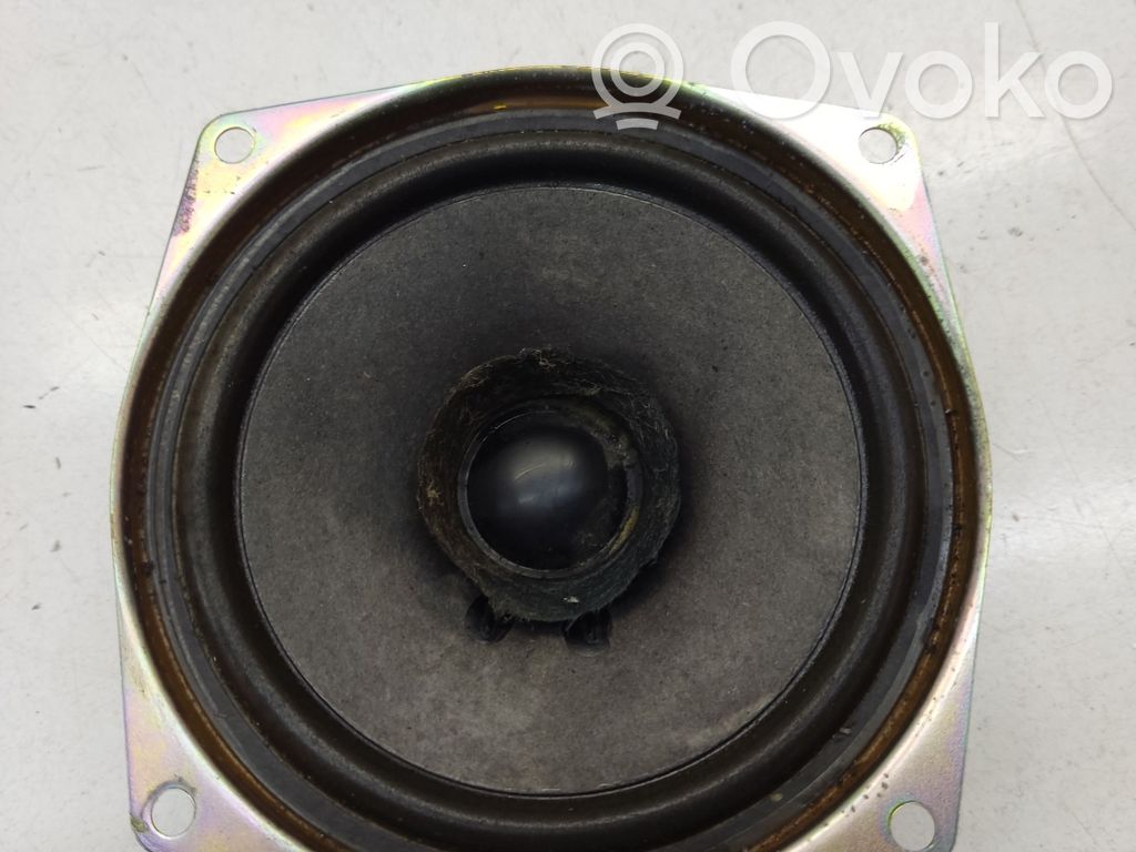 BMW 7 E32 Rear door speaker 