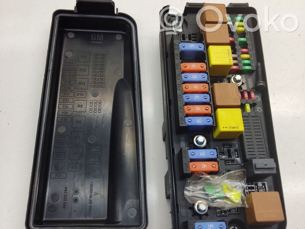 Saab 9-3 Ver2 Fuse module 