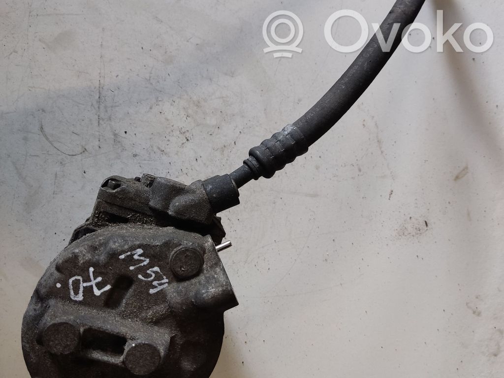 BMW 5 E39 Air conditioning (A/C) compressor (pump) 