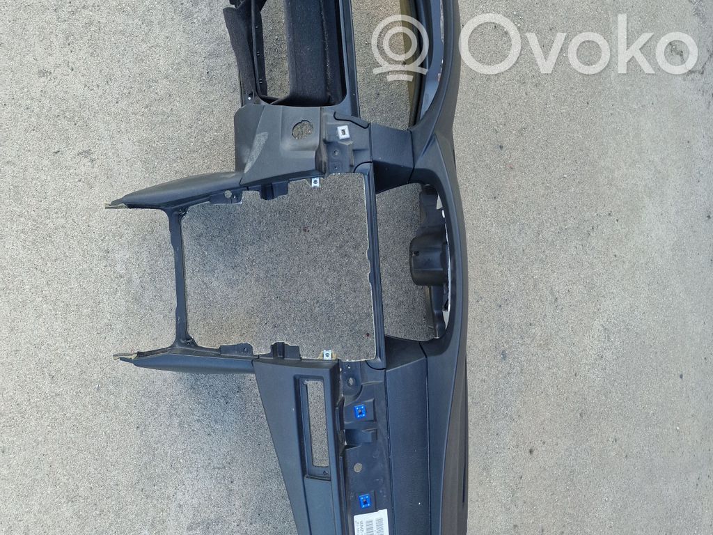BMW 5 E60 E61 Kojelauta 