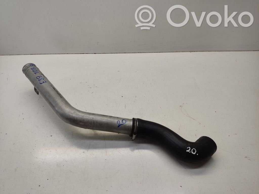 BMW 5 E39 Intercooler hose/pipe 