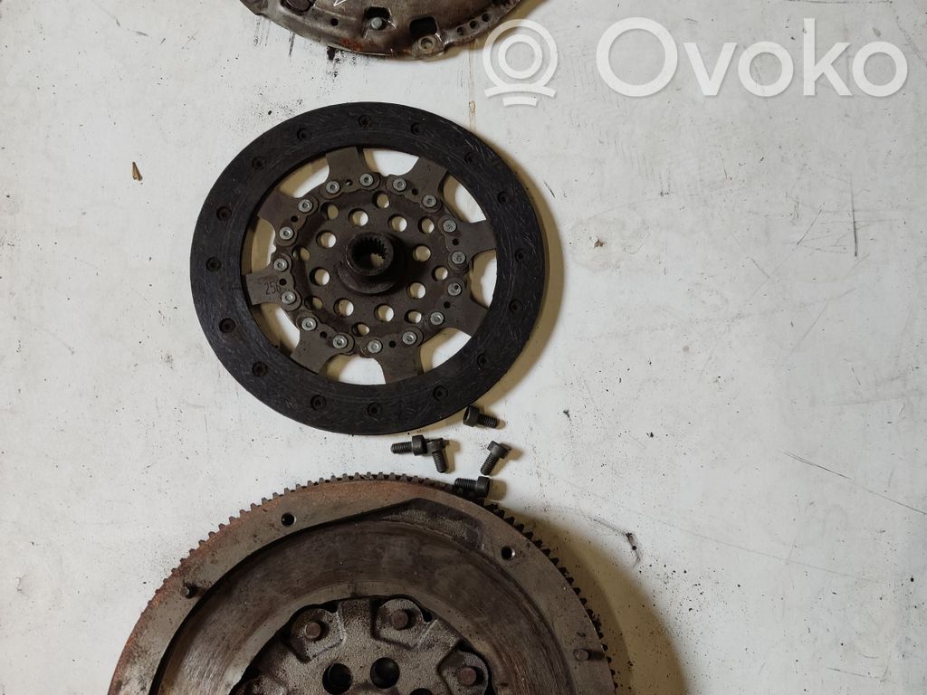 Nissan Qashqai Sprzęgło / Komplet 