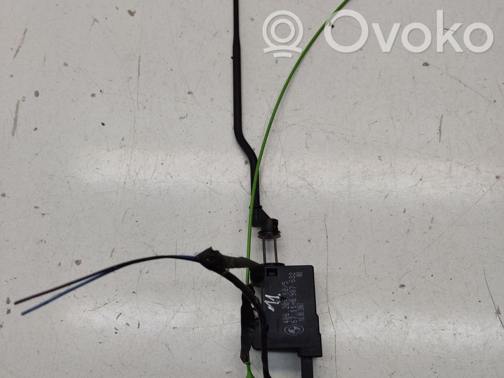 BMW 3 E92 E93 Fuel tank cap lock motor 