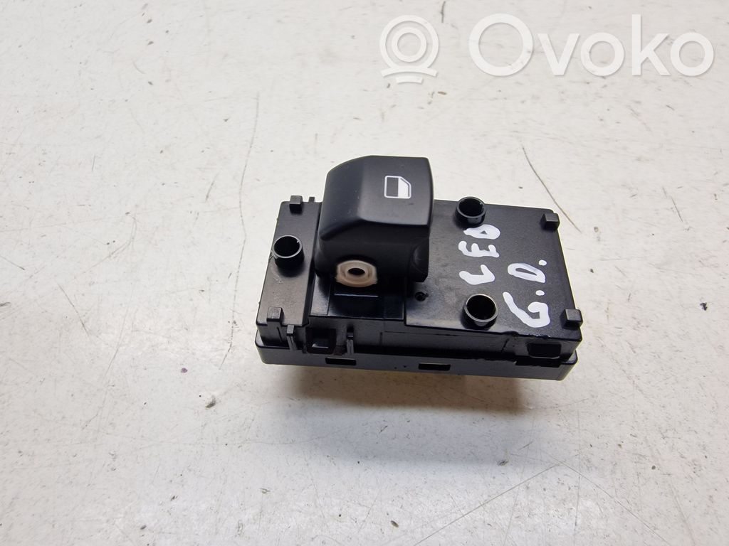 KIA Ceed Electric window control switch 