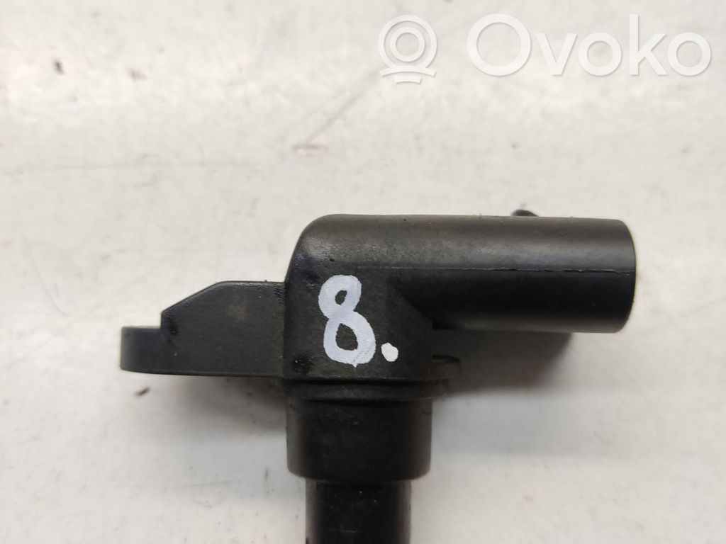 BMW 5 E39 Camshaft position sensor 