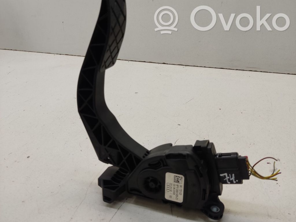 Audi A5 8T 8F Pedal del acelerador 
