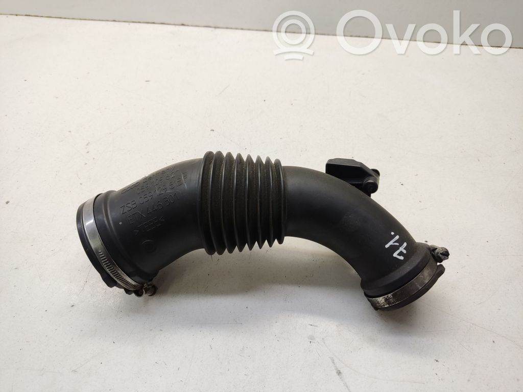 Audi A5 8T 8F Air intake hose/pipe 