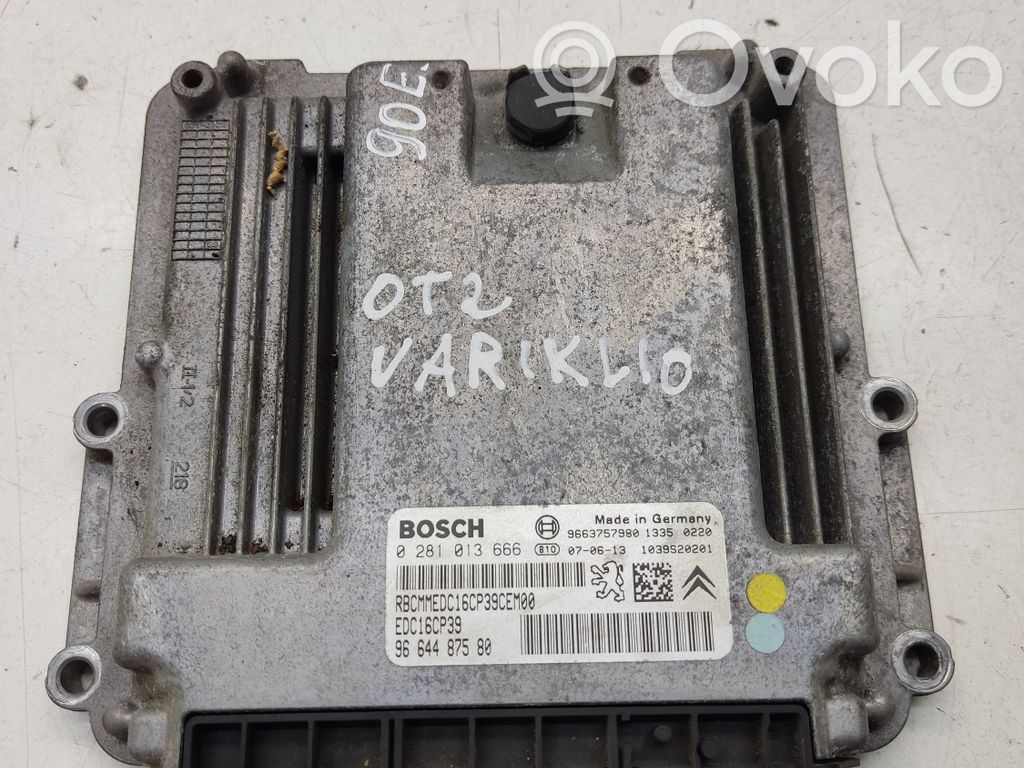 Mitsubishi Outlander Engine control unit/module 