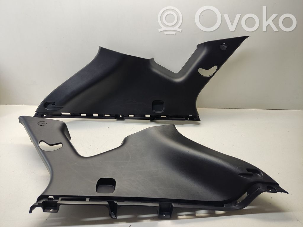 Verkleidung C-Säule   858612Y100,858512Y100