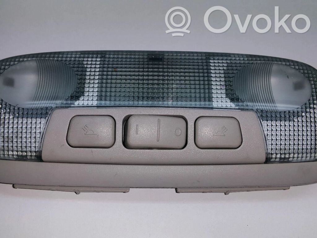 Ford Focus C-MAX Luz del asiento trasero 