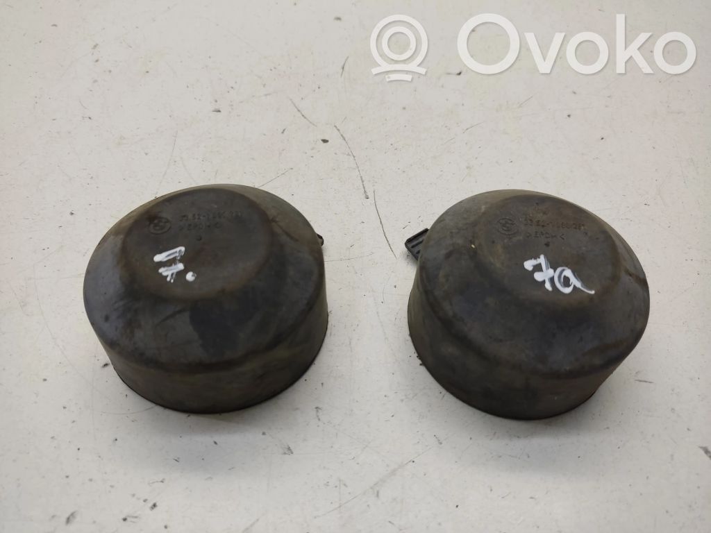 BMW 5 E39 Cits aizmugures šasijas elements 