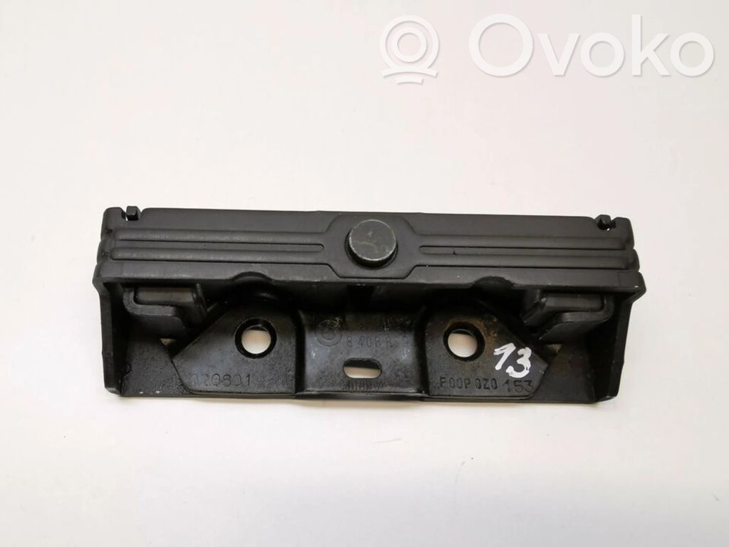 Land Rover Range Rover L322 Loading door lock loop/hook striker 