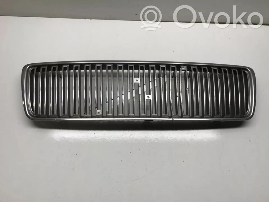 Volvo S80 Front grill 