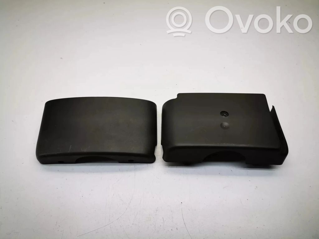 Saab 9-5 Moldura de la columna de dirección 