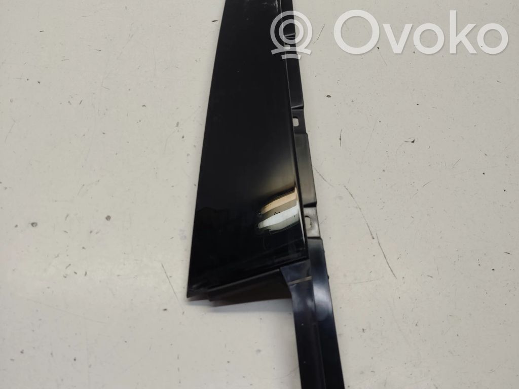 BMW 3 G20 G21 Listwa / Uszczelka szyby drzwi tylnych 