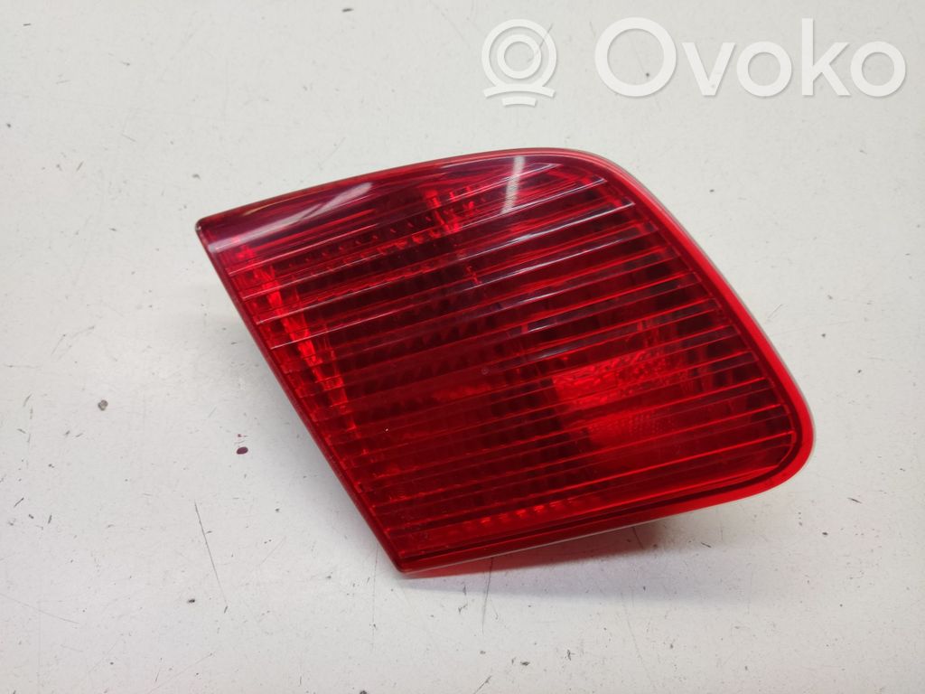 Saab 9-5 Takaluukun takavalot 