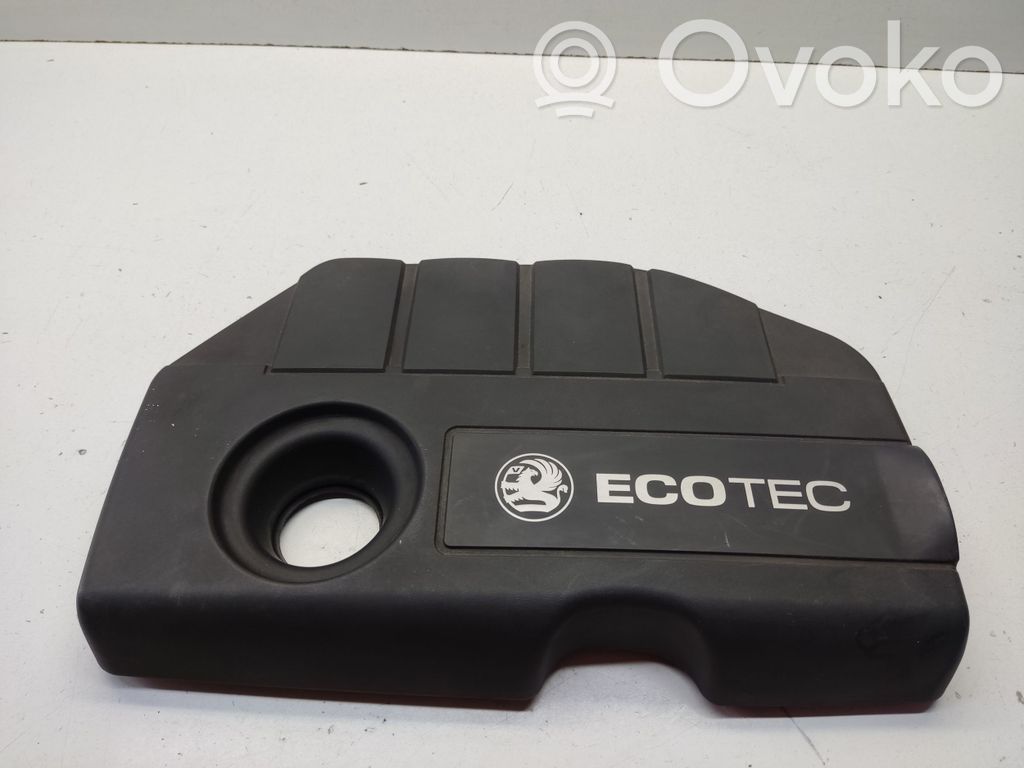 Opel Astra H Couvercle cache moteur 
