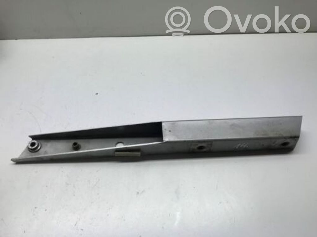 Audi A2 Fender mounting bracket 