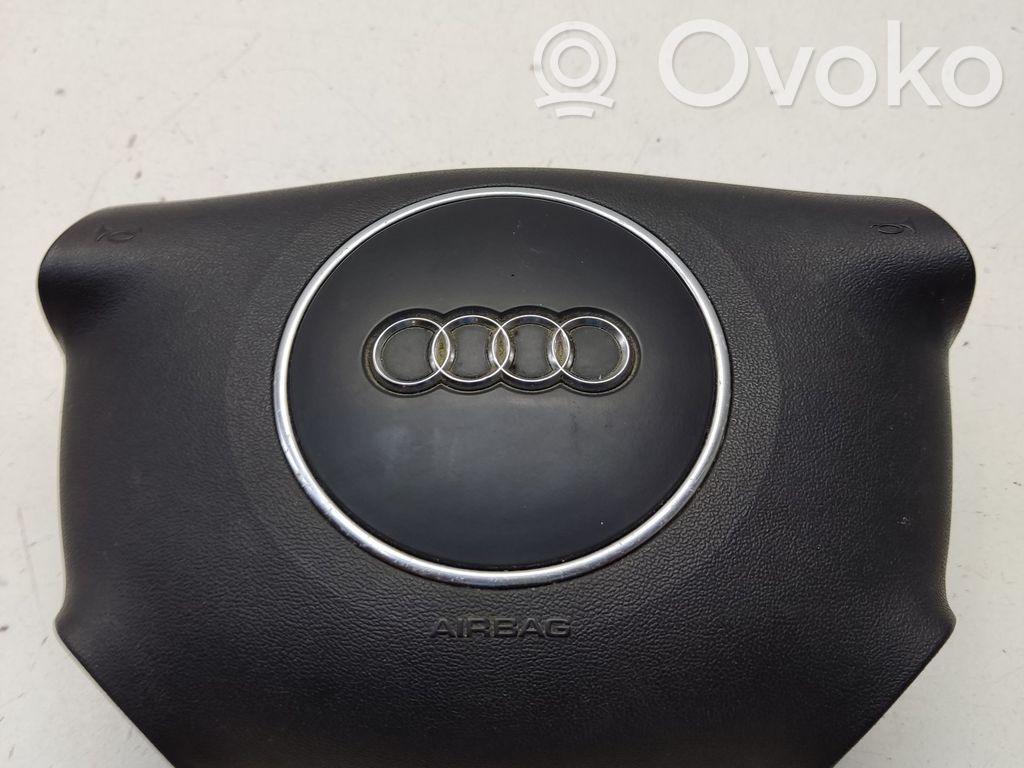 Audi A2 Vairo oro pagalvė 
