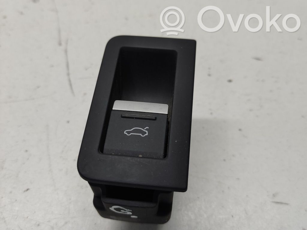 Tailgate opening switch   4K0959831,4K0959829