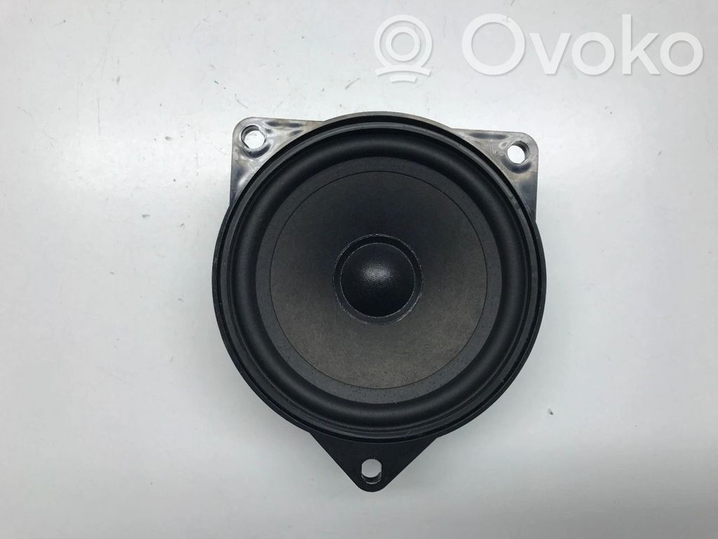 BMW 5 E60 E61 Skaļrunis (-i) pakaļējās durvīs 