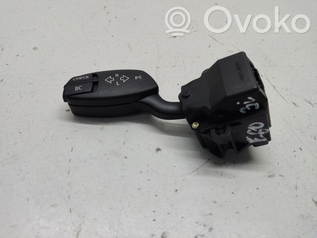 BMW 5 E60 E61 Indicator stalk 