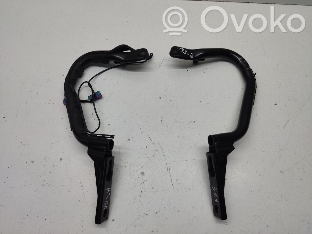 Tailgate/trunk/boot hinge   8386731,51138386731