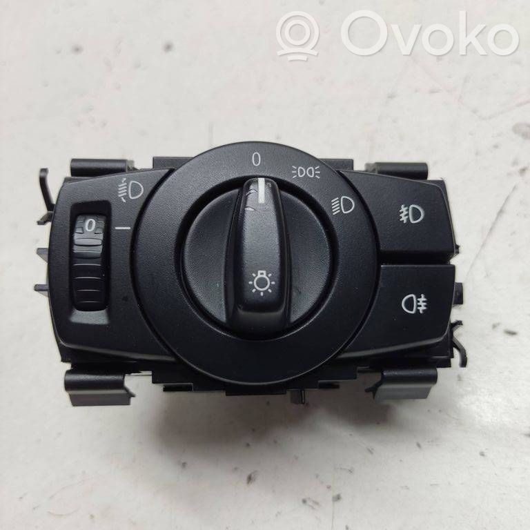Light switch   6932794,12185,30120411603922