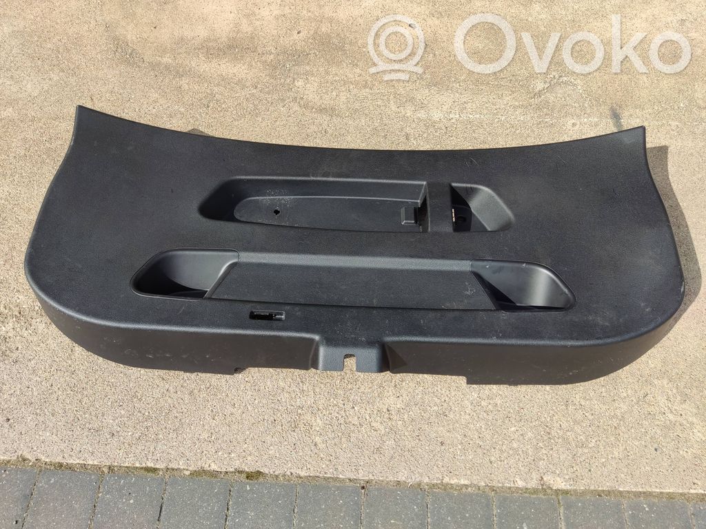 BMW X1 E84 Tailgate trim 