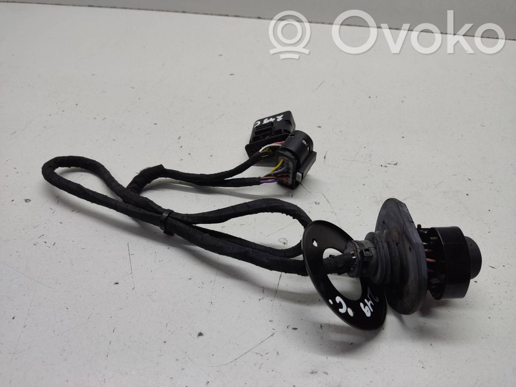 Mercedes-Benz E W213 Accessori per il montaggio del gancio di traino 