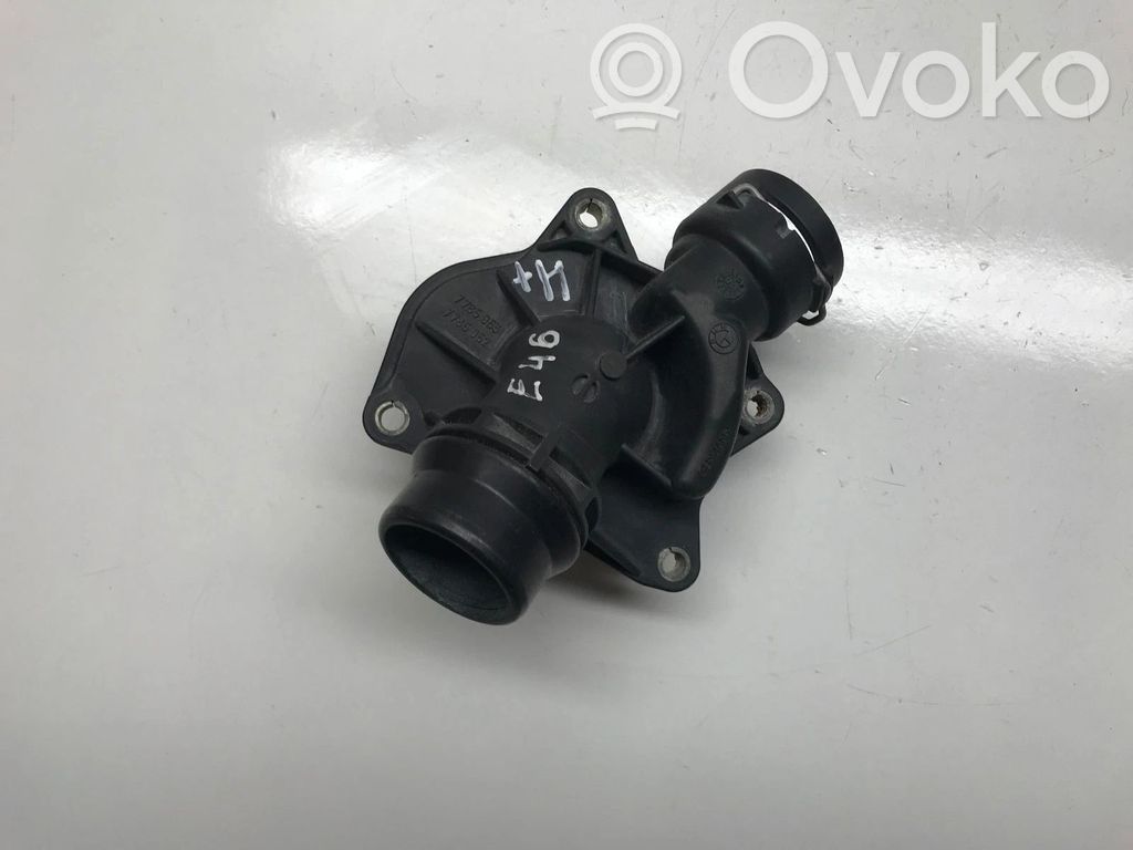 BMW 3 E46 Termostats / termostata korpuss 