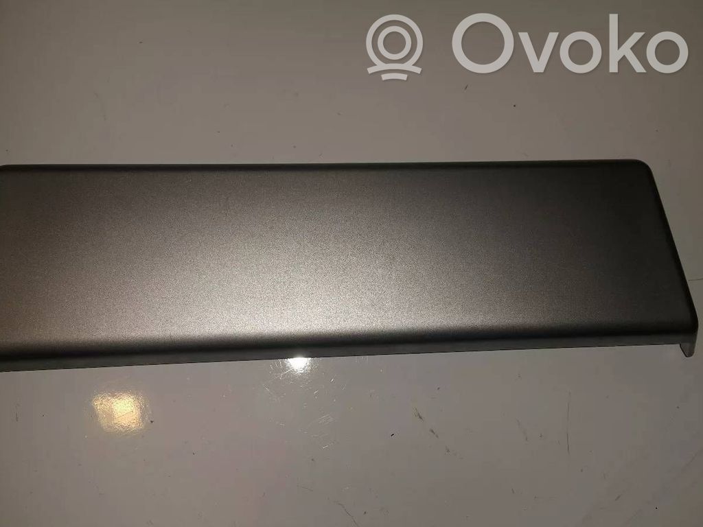 BMW 5 E39 Dashboard glove box trim 