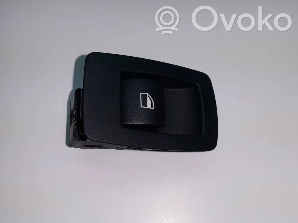 BMW 1 E81 E87 Electric window control switch 