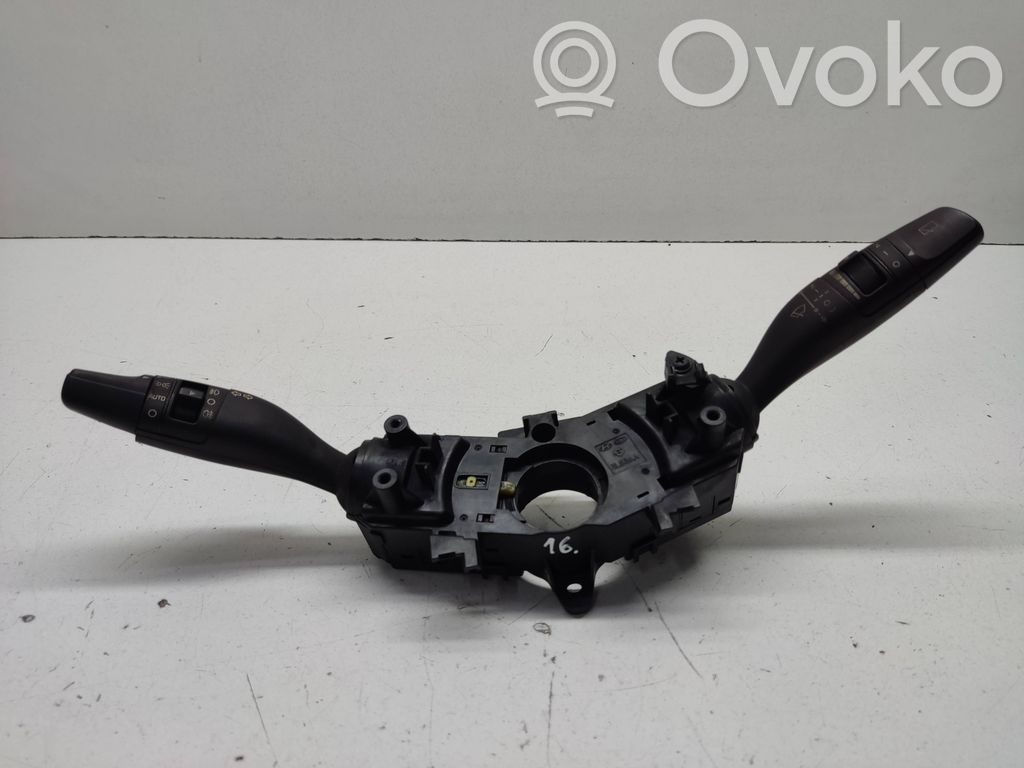 KIA Ceed Wiper turn signal indicator stalk/switch 