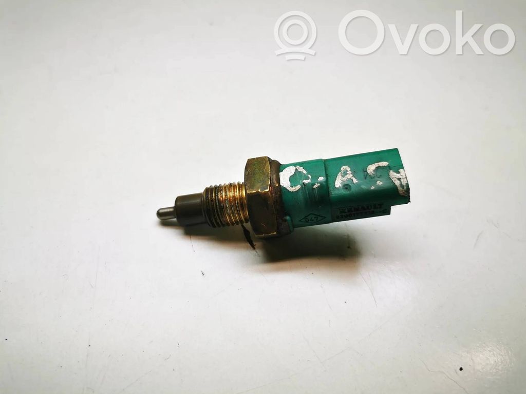 Nissan Qashqai Sensor interruptor de luz de marcha atrás 