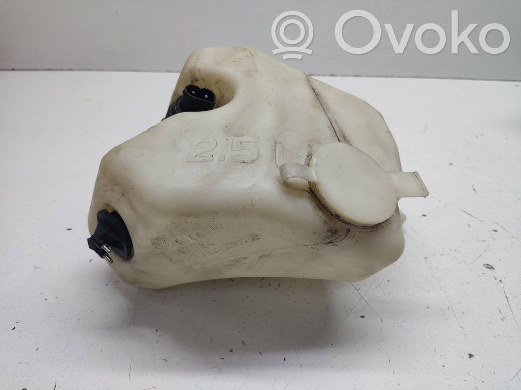 BMW 3 E36 Logu šķidruma tvertne 